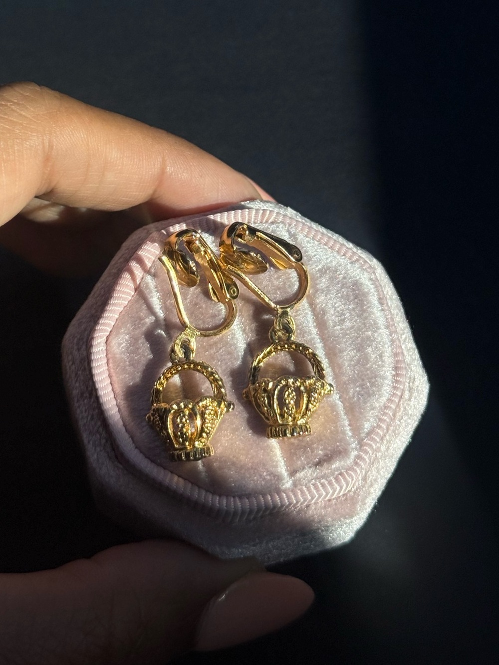Vintage Victorian Gold Basket Drop Clip-On Earrings